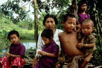 Bambina indigena violentata e uccisa: continua la repressione in Bangladesh
