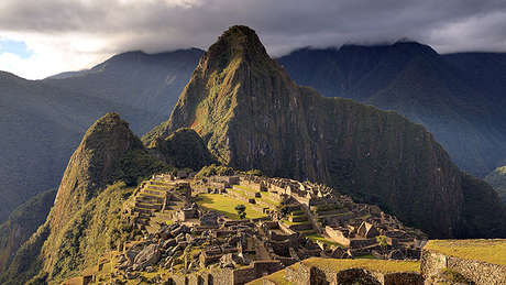 614px-80-machu-picchu-juin-2009-edit-2_460_wide