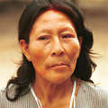 Nahua vrouw, Peru &copy; Shinai