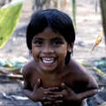 Un jeune awá. Posto Triacambu, Caru, avril 2000.

 &copy; Fiona Watson/Survival