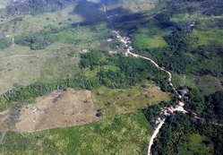 Brasil ha desplegado, finalmente, una gran operación en terreno para expulsar a los invasores del territorio awá.