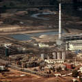 Refinería de aluminio de Vedanta en Lanjigarh, Odisha, vista desde las Colinas Niyamgiri. <small>&copy; Survival</small>