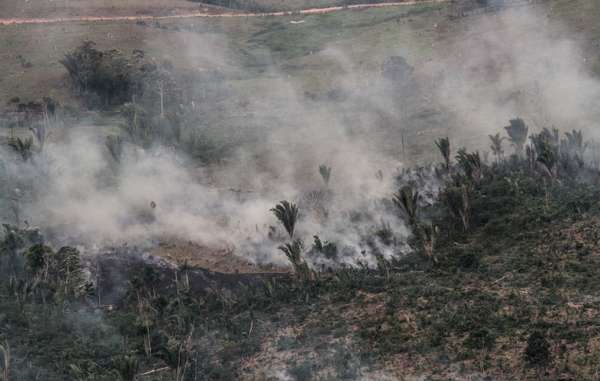Incendios amenazan las vidas y las tierras de pueblos indígenas en la Amazonia.