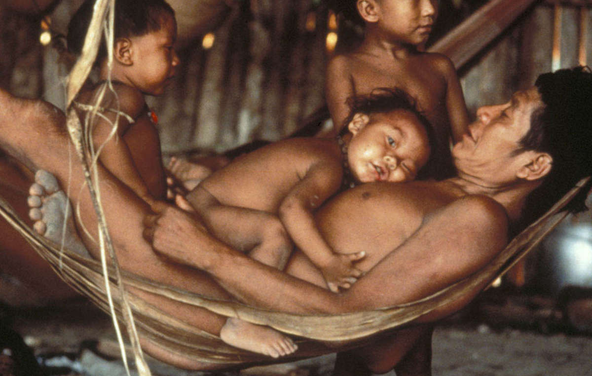 Famiglia yanomami, Brasile.