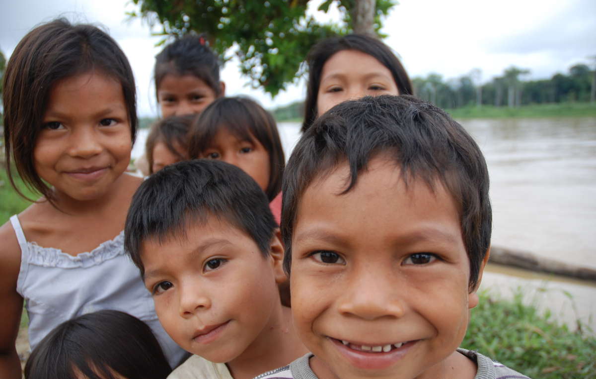 Niños kichwa de una comunidad que se encuentra cerca del proyecto de Repsol.