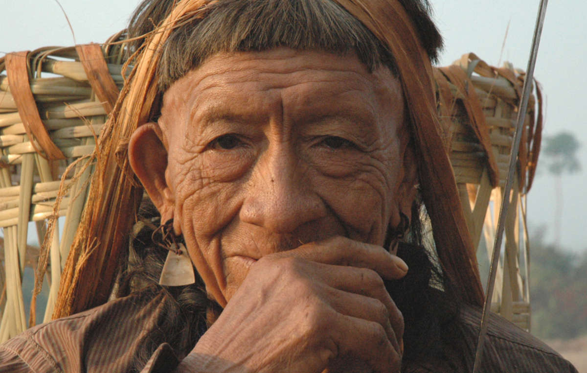 Homem Enawene Nawe. Os índios expressaram o seu ‘desespero’ com a escassez de peixe nos rios