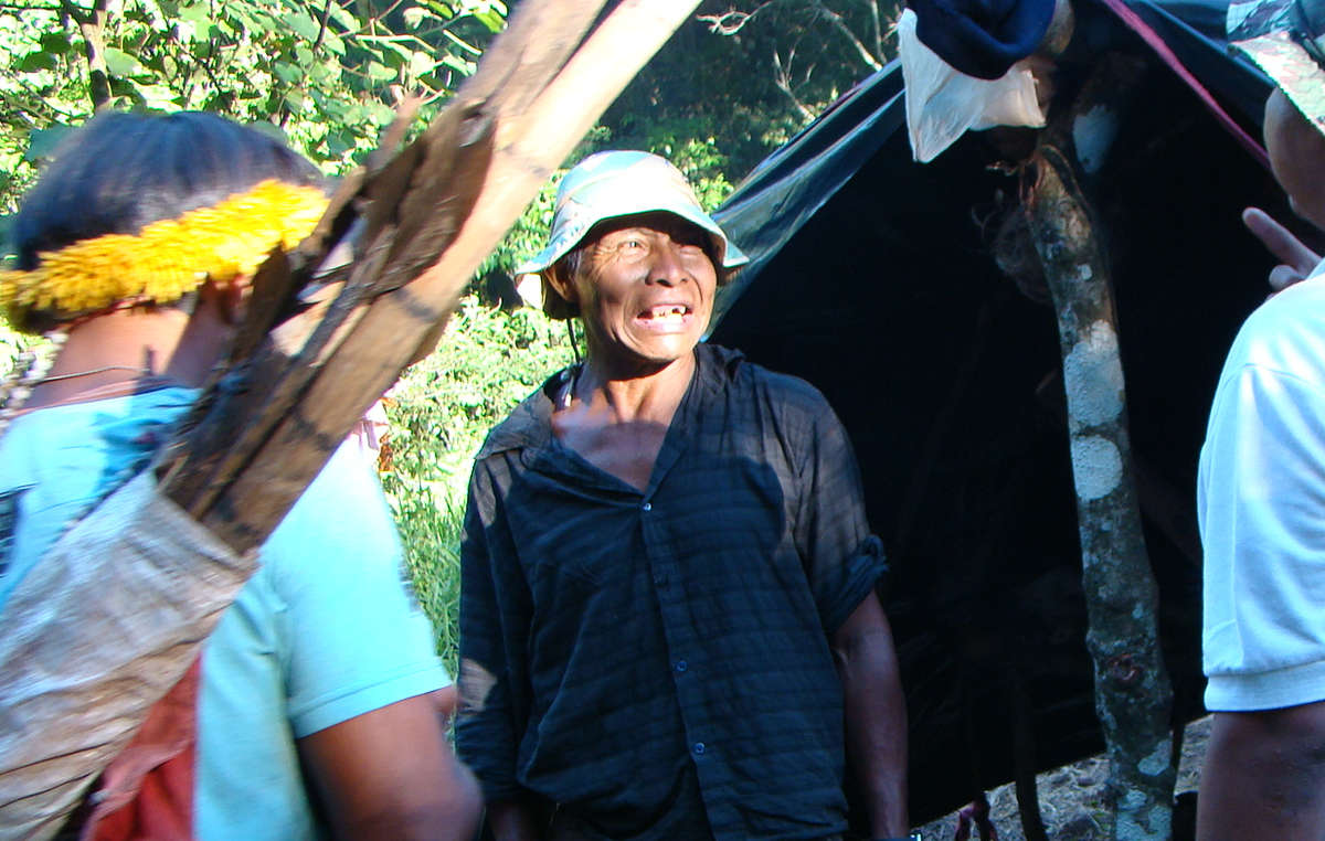 Der Guarani-Anführer Nísio Gomes wurde vergangenes Jahr von maskierten Söldnern erschossen.