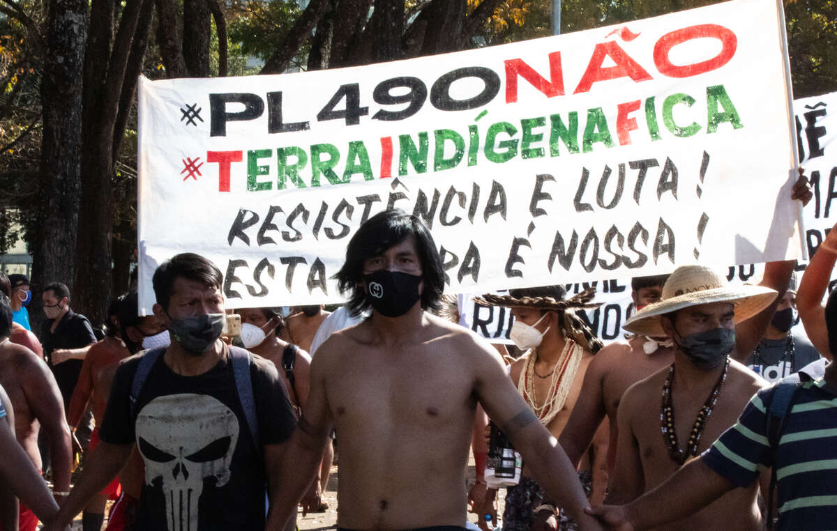 Protest gegen den Gesetzesentwurf PL 490 in Brasilien