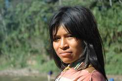 Mujer ashaninka, río Yurua, Perú