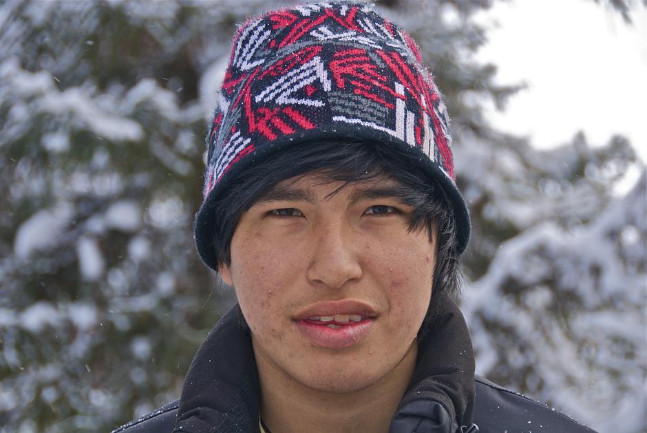 Gas-sniffing is endemic among Innu teenagers.

Joel - at 15 the youngest member of Giant's walk - regularly sniffs gas with his friends in the community of Natuashish.  In _nutshimit_, however, he felt strong. _The country feels good.  I like being sober_, he said. 

_In the country, there are no drugs or alcohol_, said Elder Grégorie Gabriel.  _The traditional Innu way of life is a healthy one._


