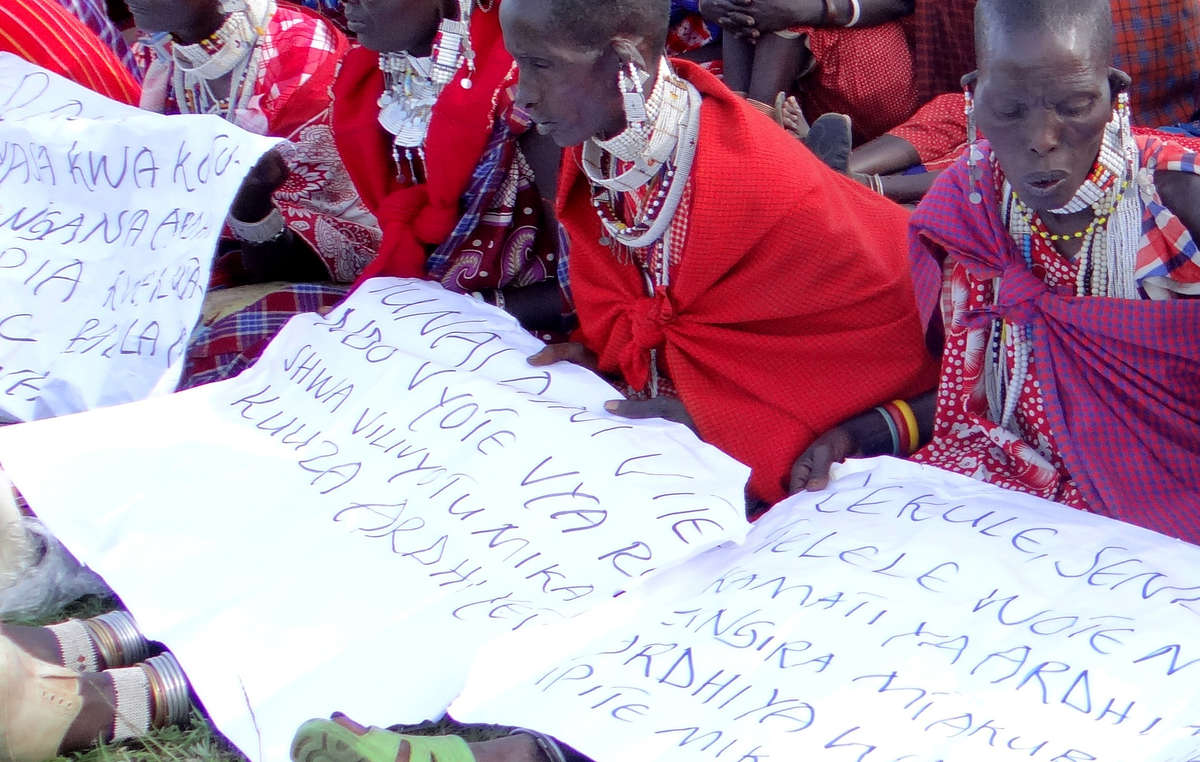 Massai-Frauen in Loliondo, Tansania.