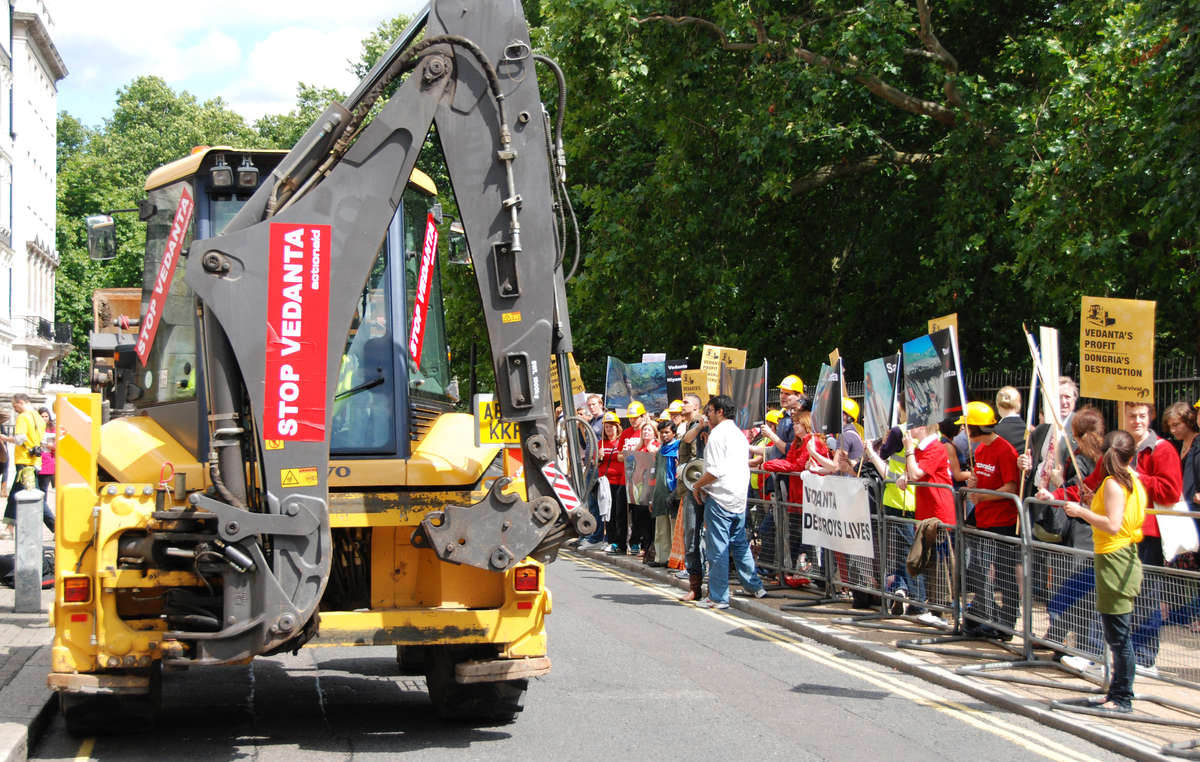 Protest at the Vedanta AGM 2009.