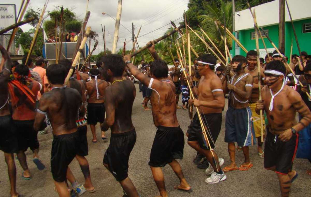 Yanomami and Yekuana Indians protest against goldminers. Roraima state, Brazil