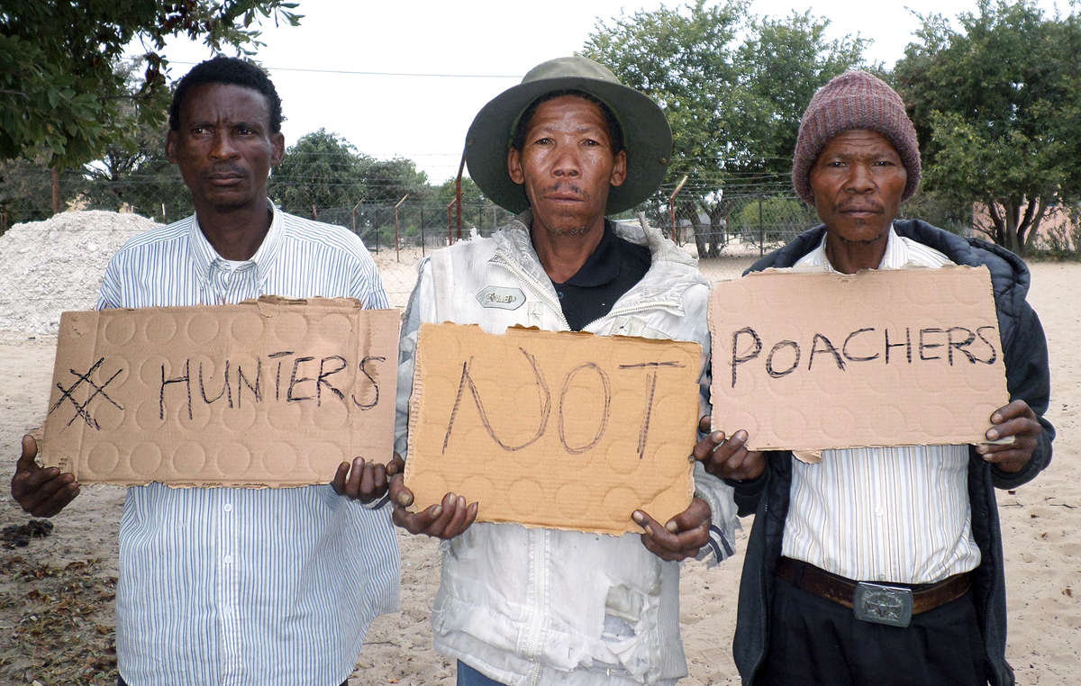 Die Buschleute protestierten vergangenen Samstag auf einer Wahlkundgebung des Präsidenten Ian Khama, um das Recht auf Jagd und somit die Ernährung ihrer Familien einzufordern. (Archivbild)